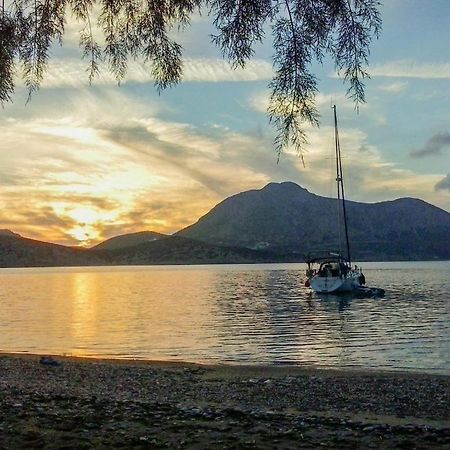 Costareli Aparthotel Fourni Ikarias Luaran gambar
