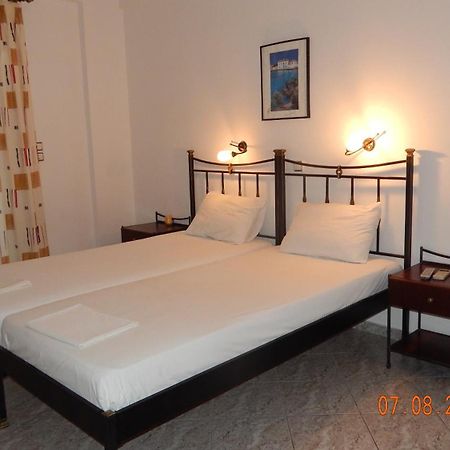 Costareli Aparthotel Fourni Ikarias Bilik gambar