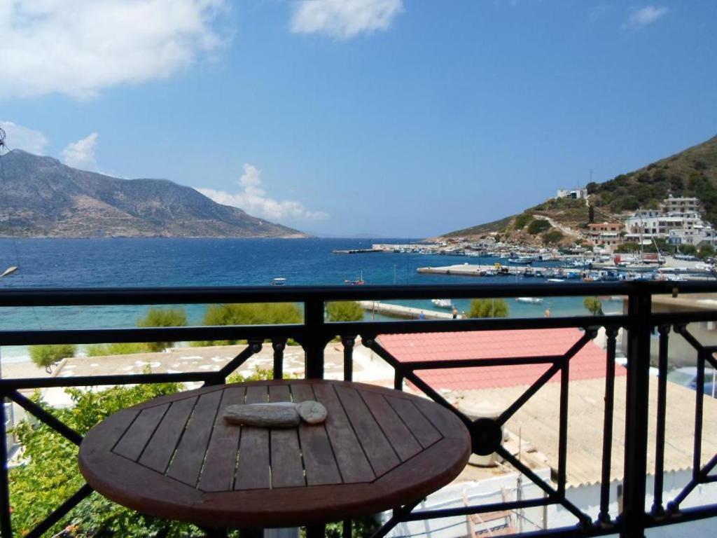 Costareli Aparthotel Fourni Ikarias Luaran gambar
