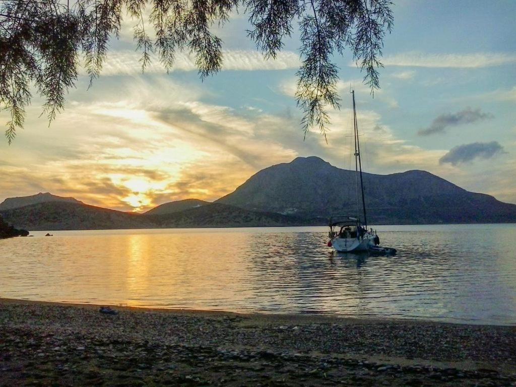 Costareli Aparthotel Fourni Ikarias Luaran gambar