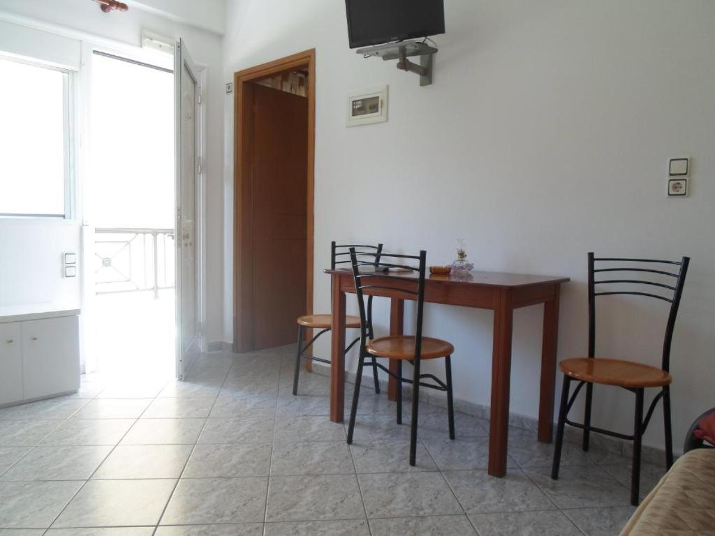 Costareli Aparthotel Fourni Ikarias Luaran gambar